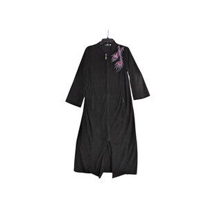 Bob Mackie Wearable Art Black Embroidered Housecoat Robe W/ Zip & Pink Heart Des